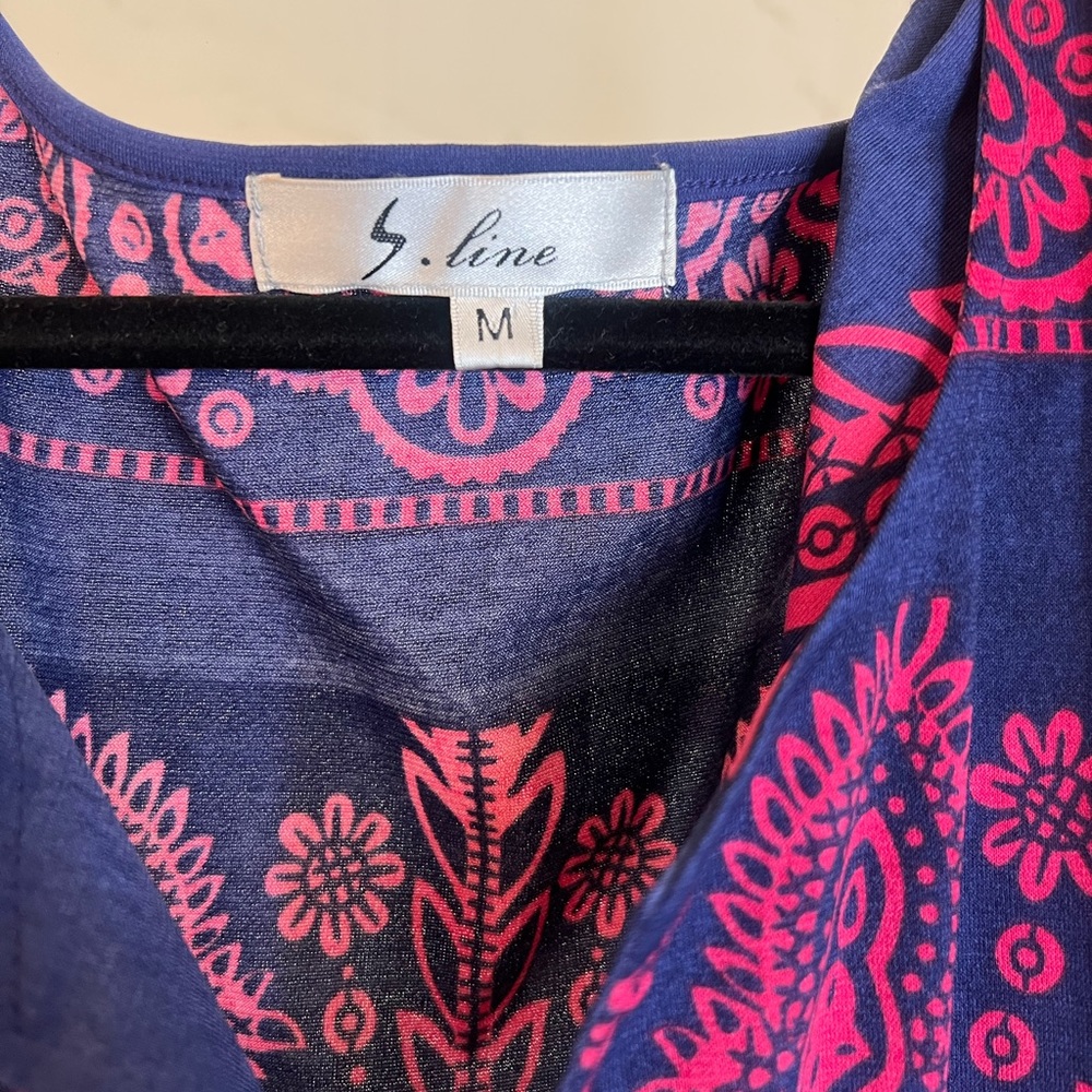 S Line Tunic - Picture 3 of 6